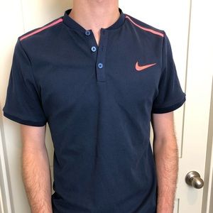 Nike Tennis Tab Collar Polo